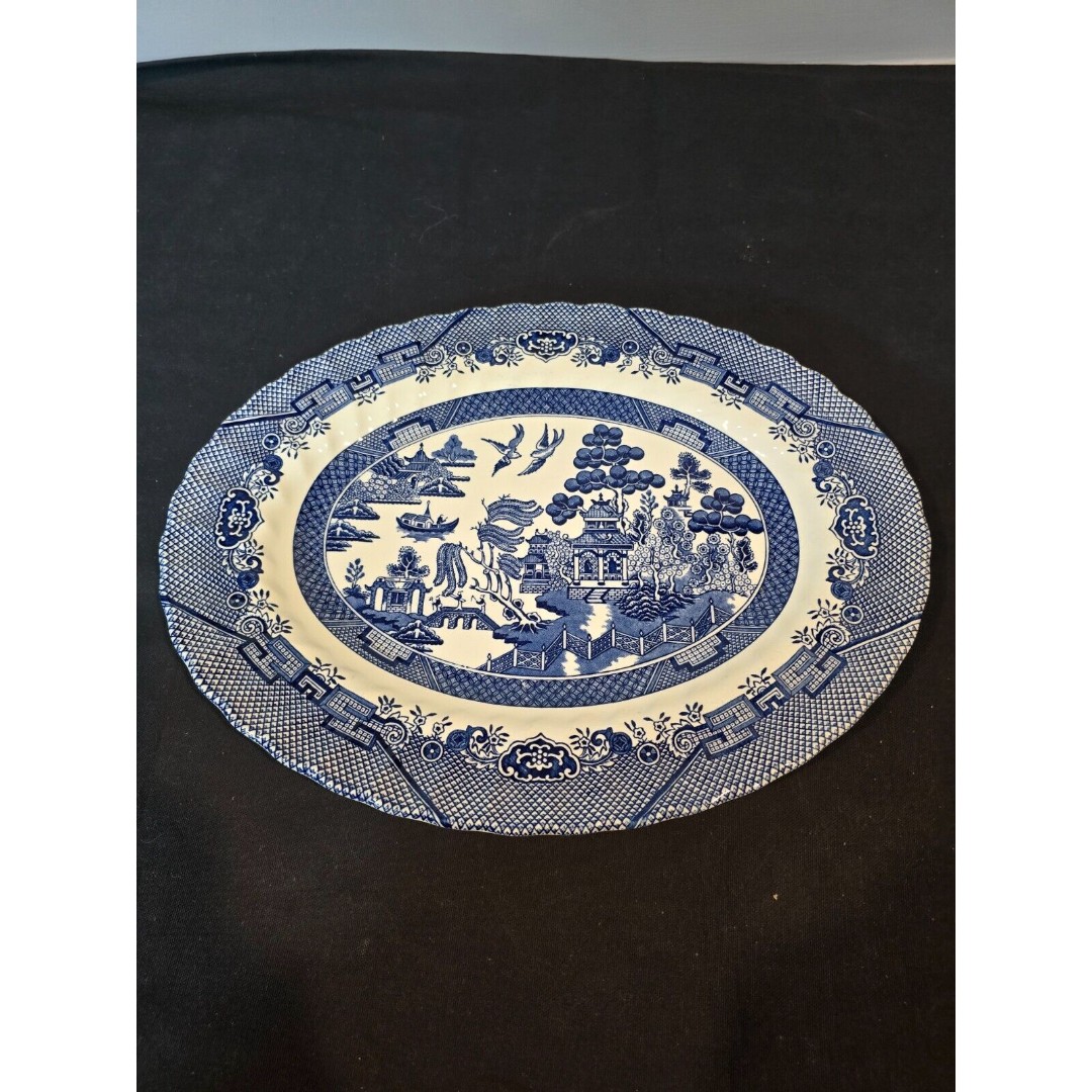 Royal Wessex England Blue willow 12 1/4” Oval Platter with Scalloped Edges