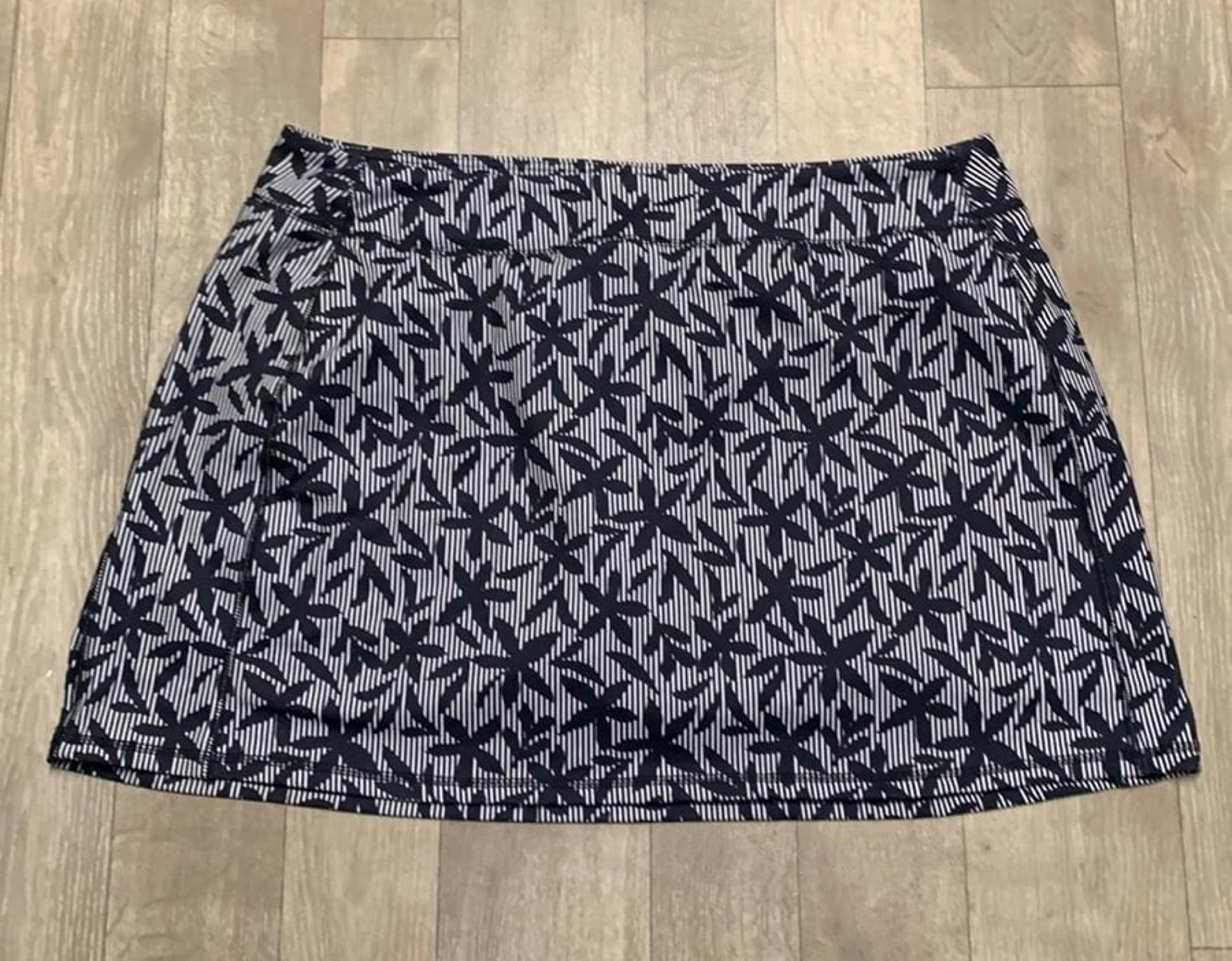Womens Lands’ End Floral Stripe Performance Active Shorts Skort