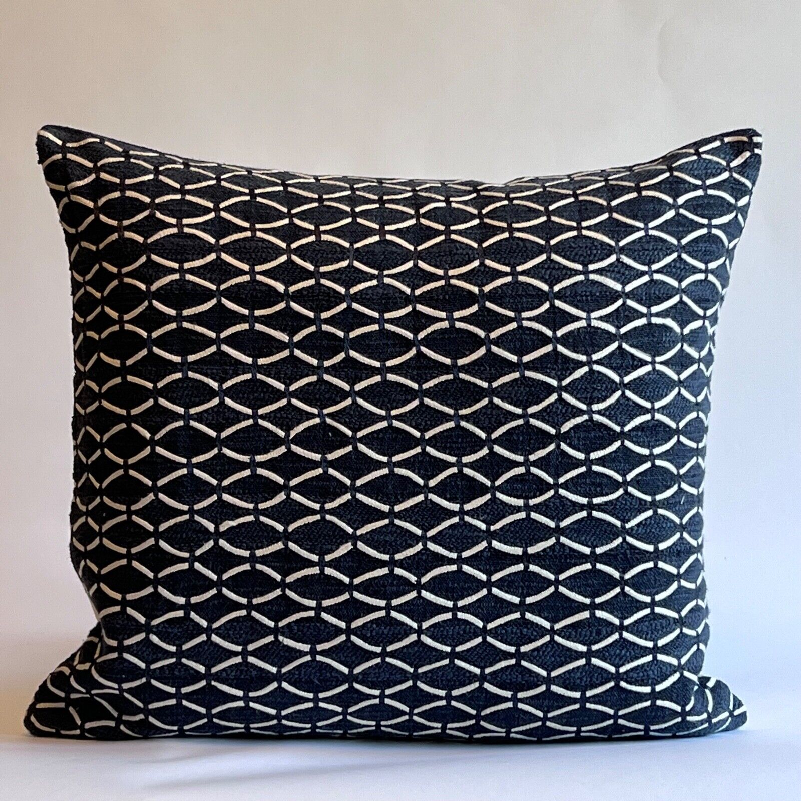 Villa home Embroidery Throw Pillow Cover 22 x 22 NWOT