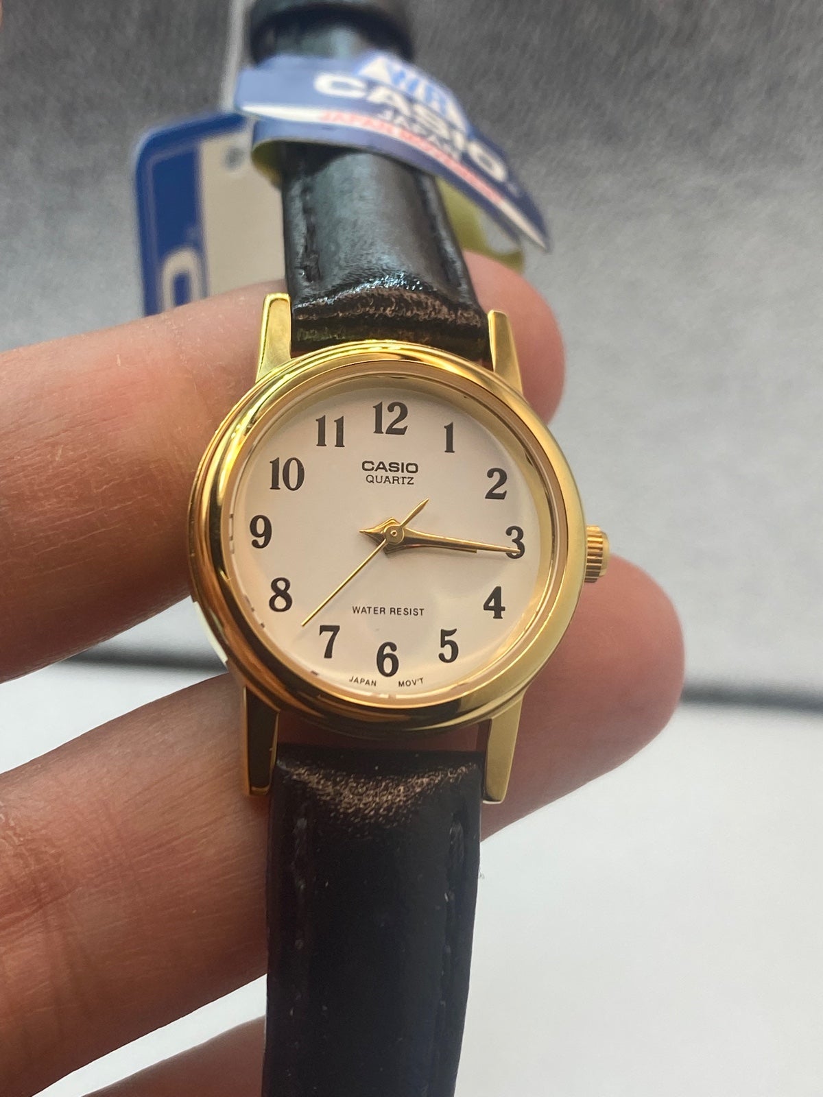 Casio small size watch with leather band for Ladies small petite wrist new