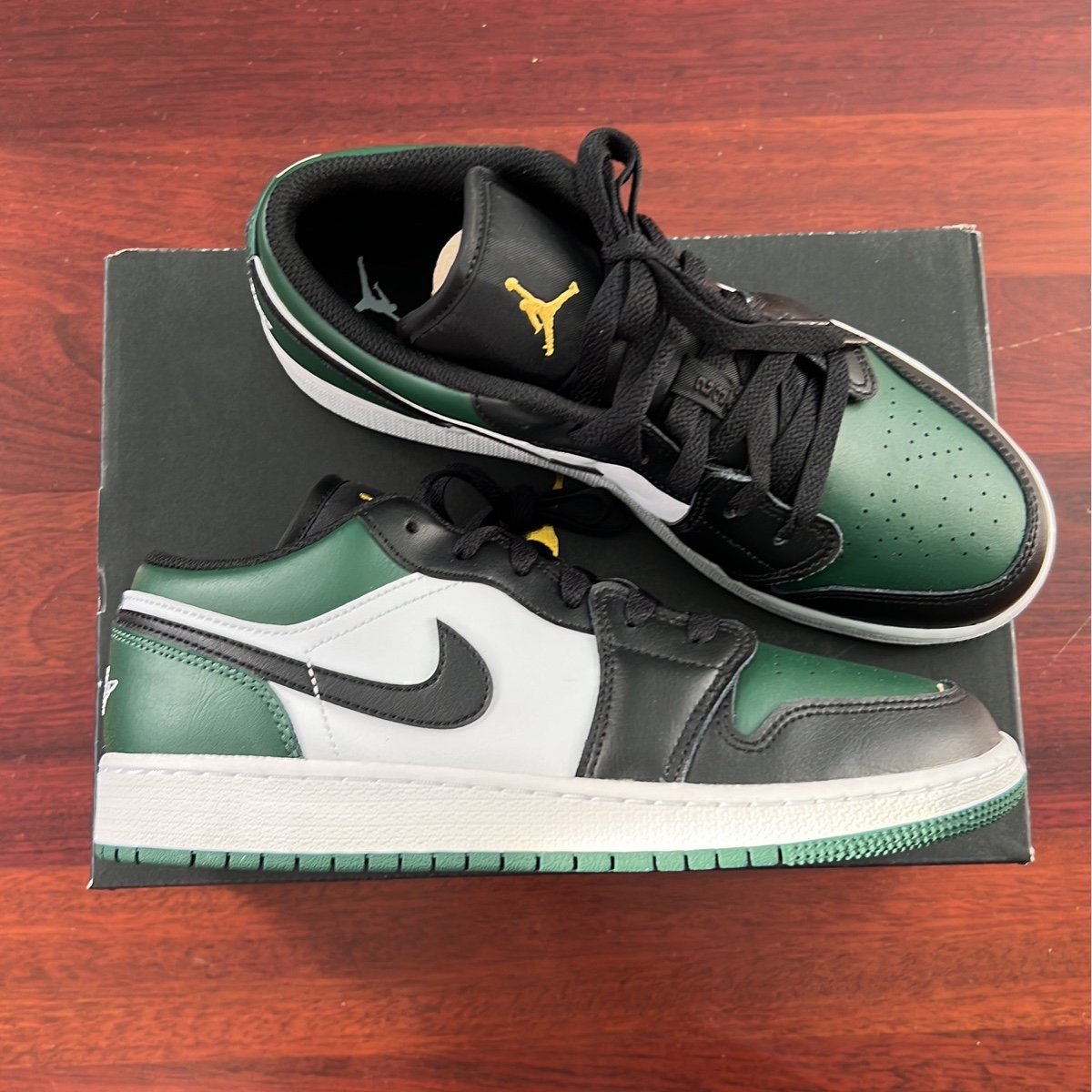 DS Jordan 1 Low Green Toe 6.5Y