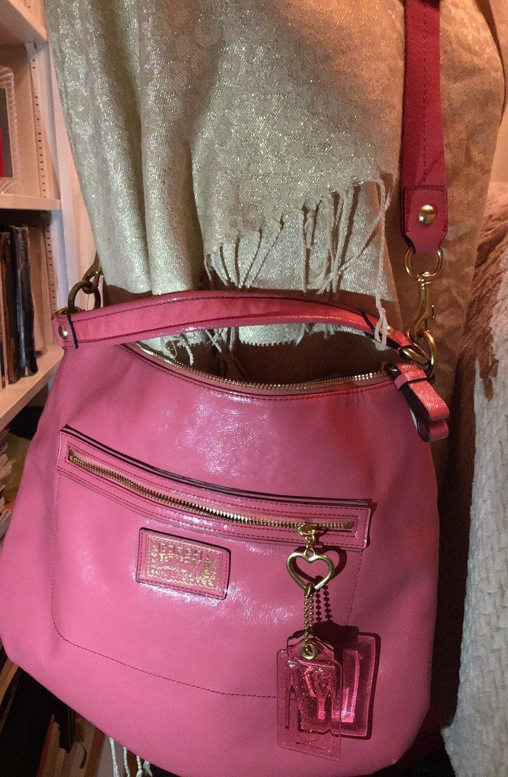 Coach Puppy Hobo Large Crossbody / Shou