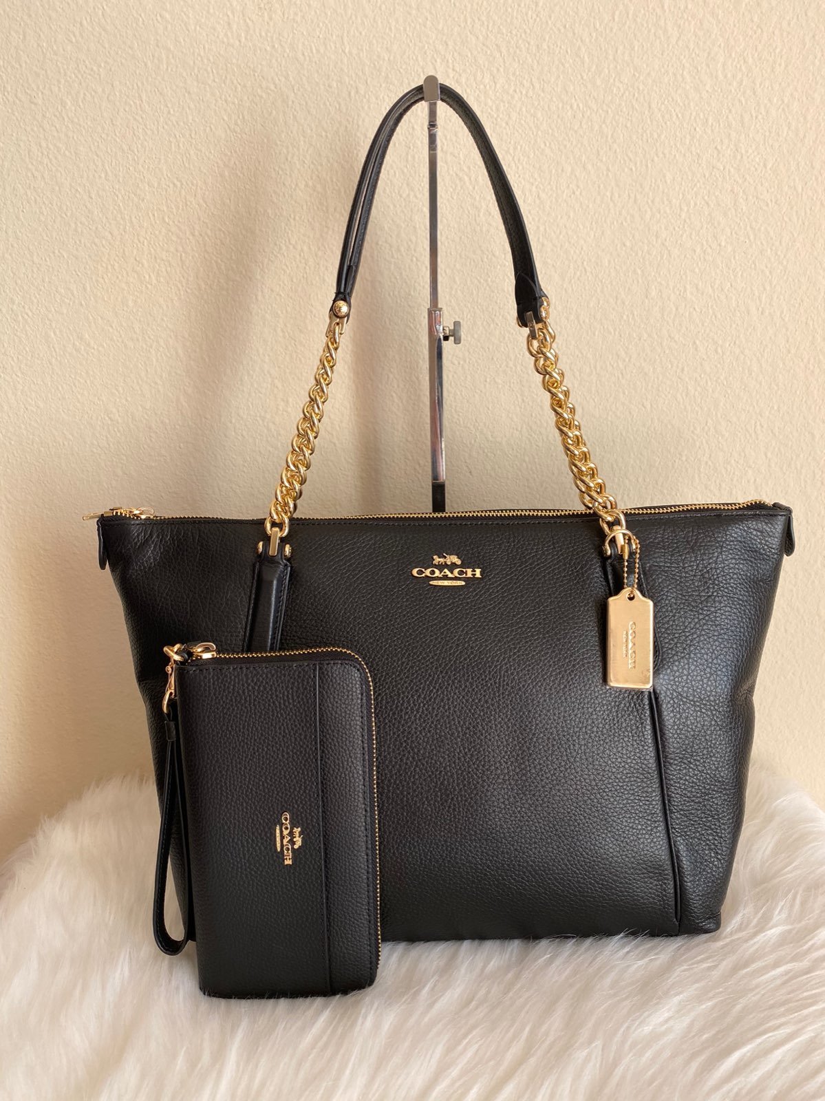 Coach purse and wallet set