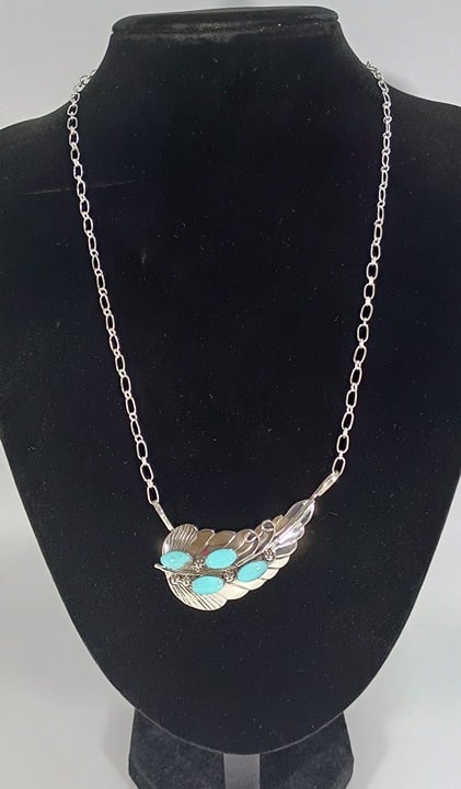 Native America Navajo Sterling Silver Turquoise Feather Necklace By Sarah Yazzie