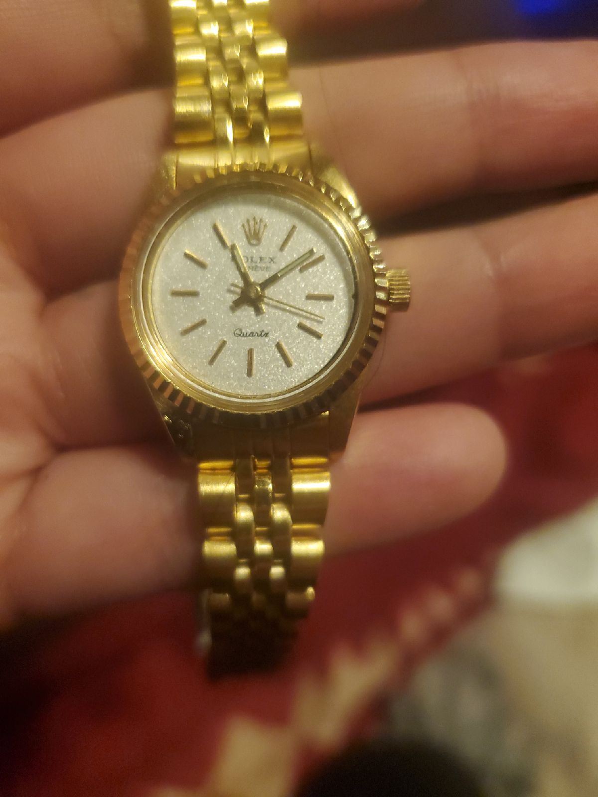 women watch