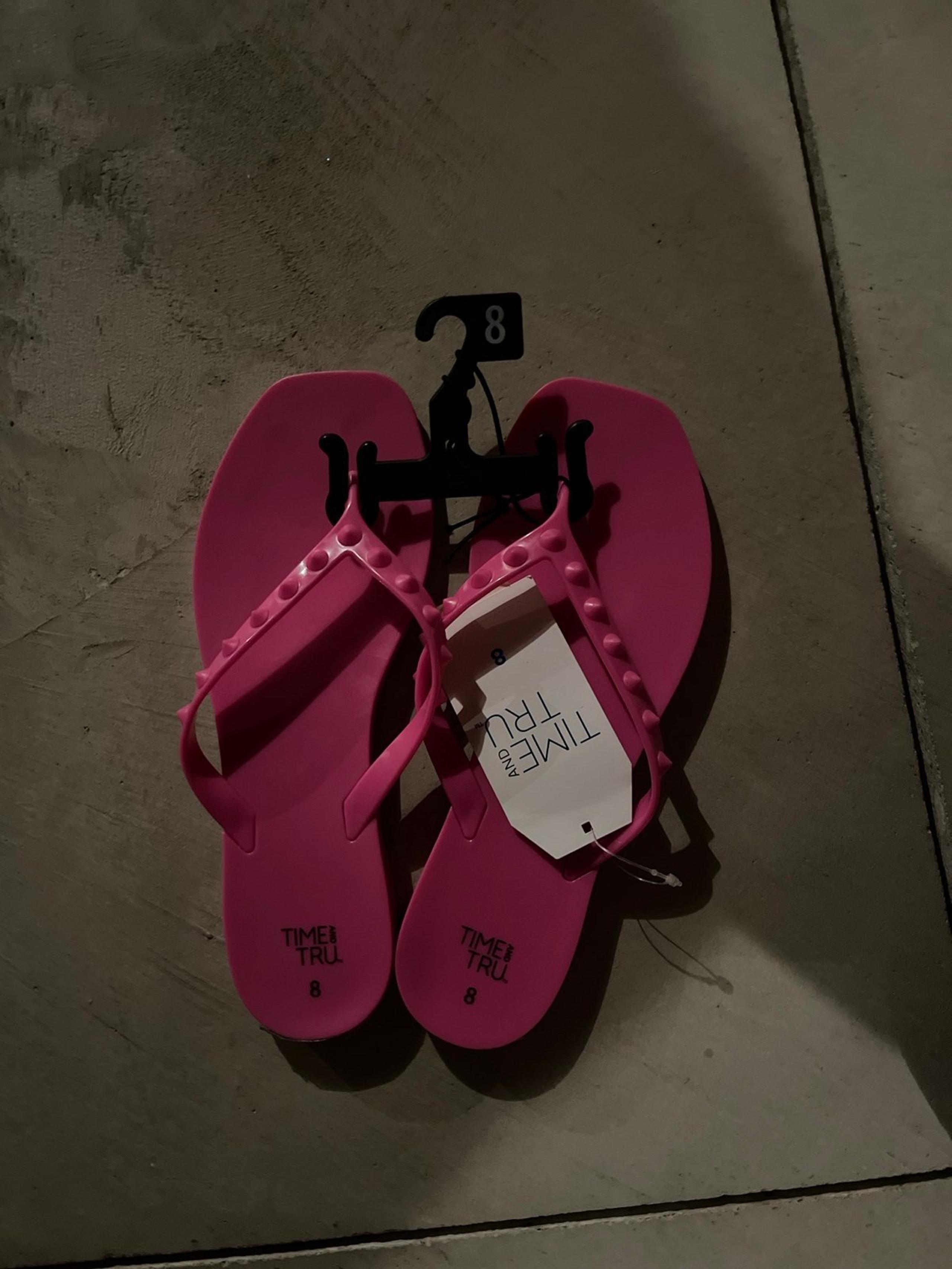 Sandals pink size 8 for women