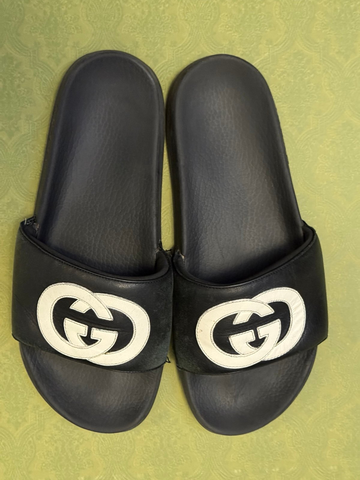 Gucci slides