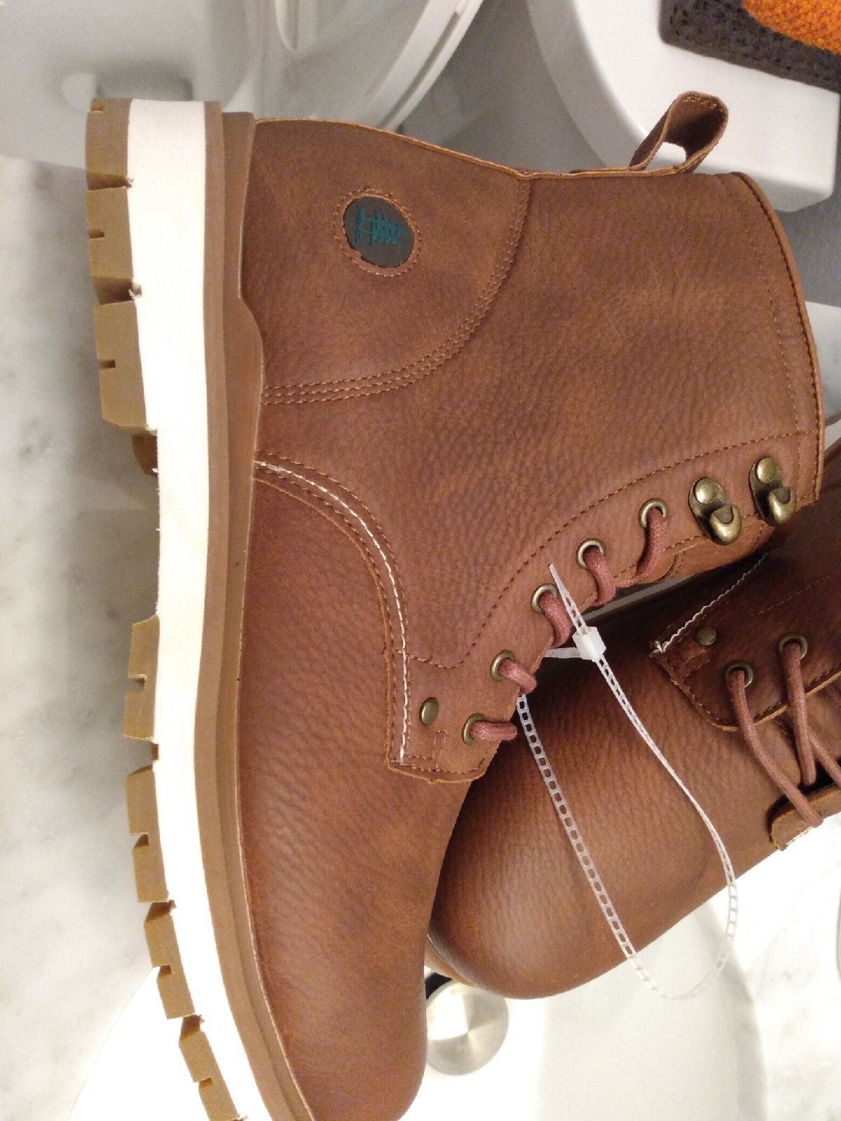 Bass boots size 9.5