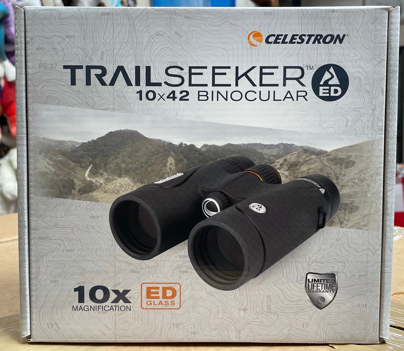 Celestron TrailSeeker ED 10x42mm Roof Binoculars