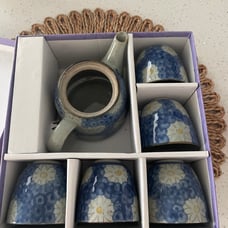 Tea set