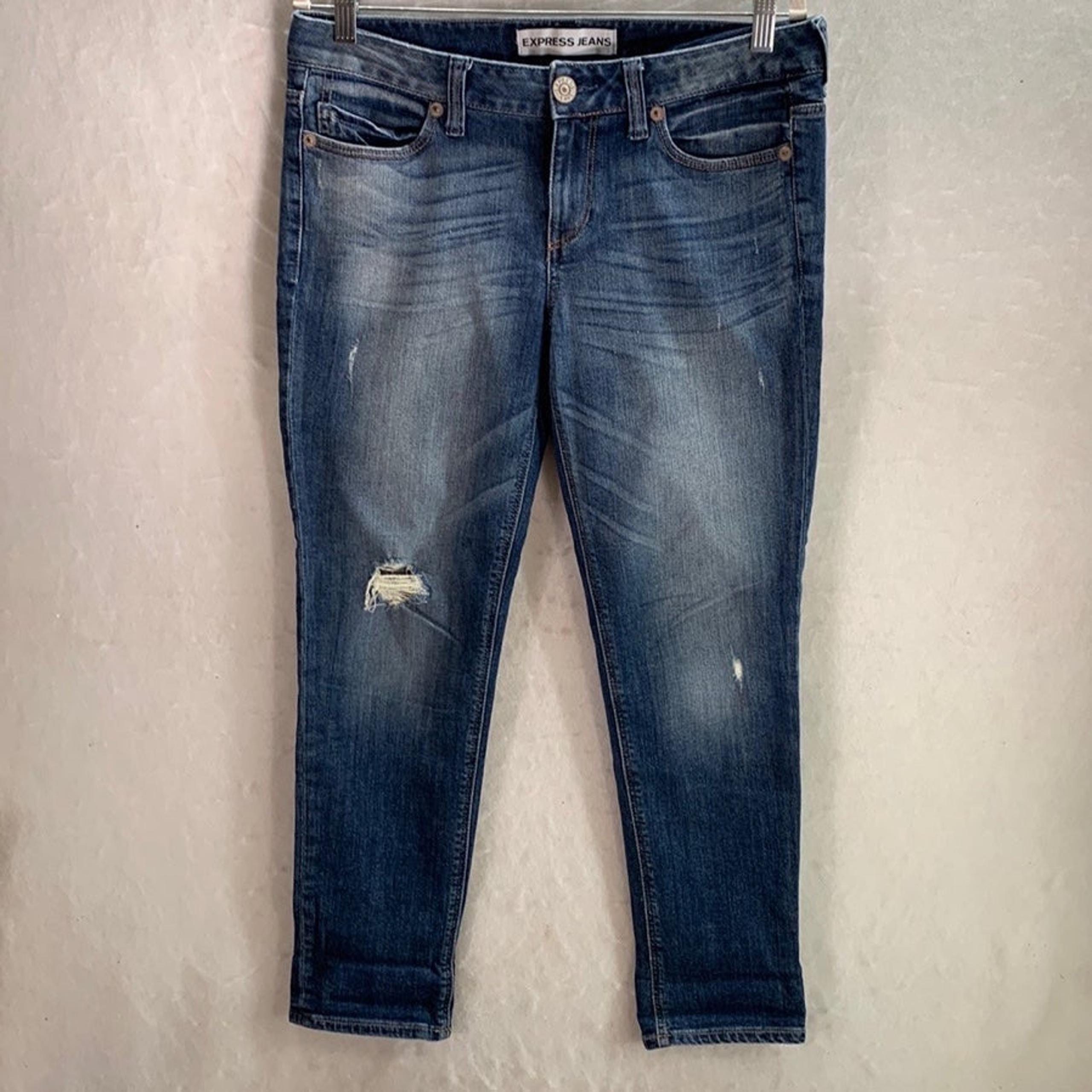 Womens express jeans modern boyfriend low rise distressed size 4 stretch