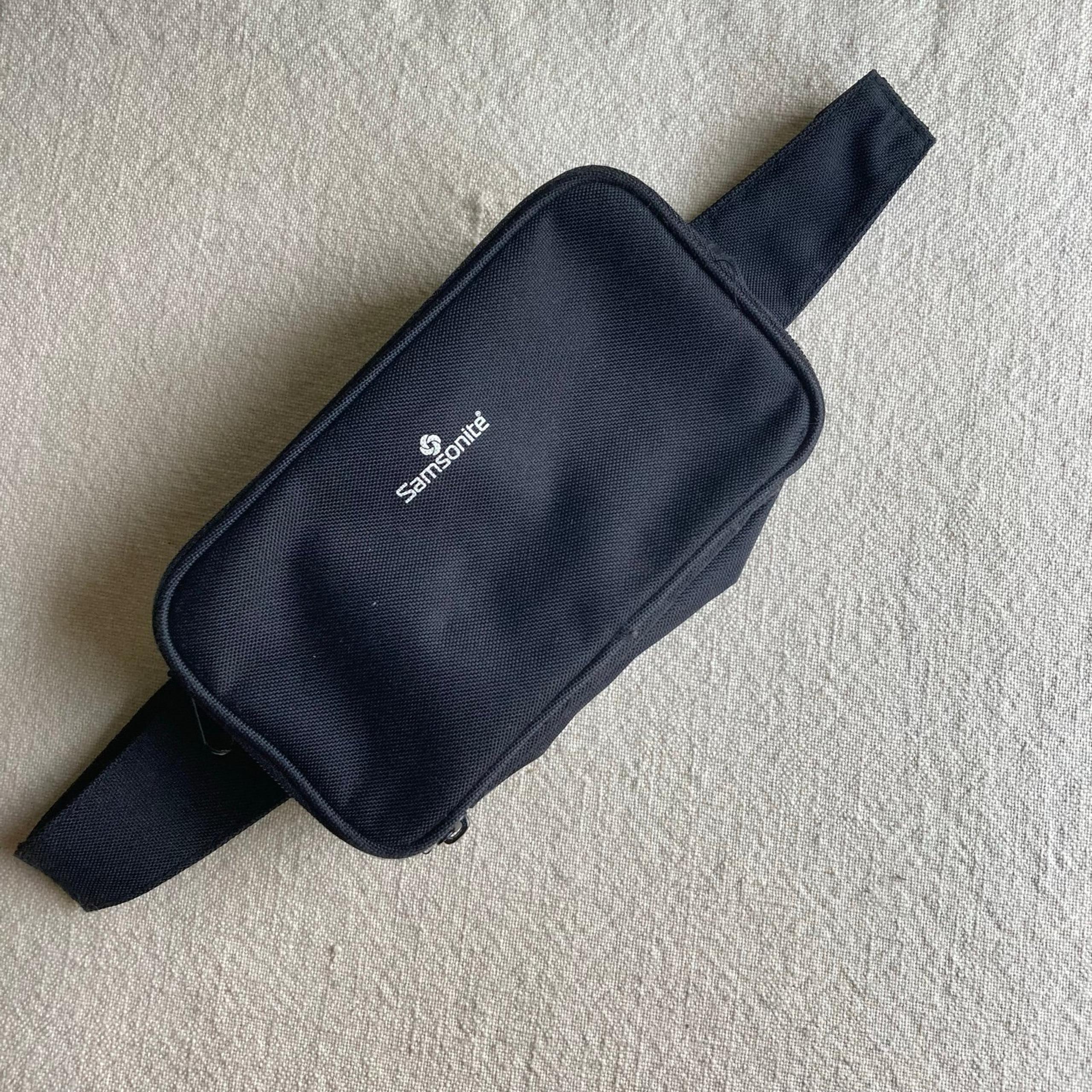 Samsonite Belt Bag Fanny Pack NWOT