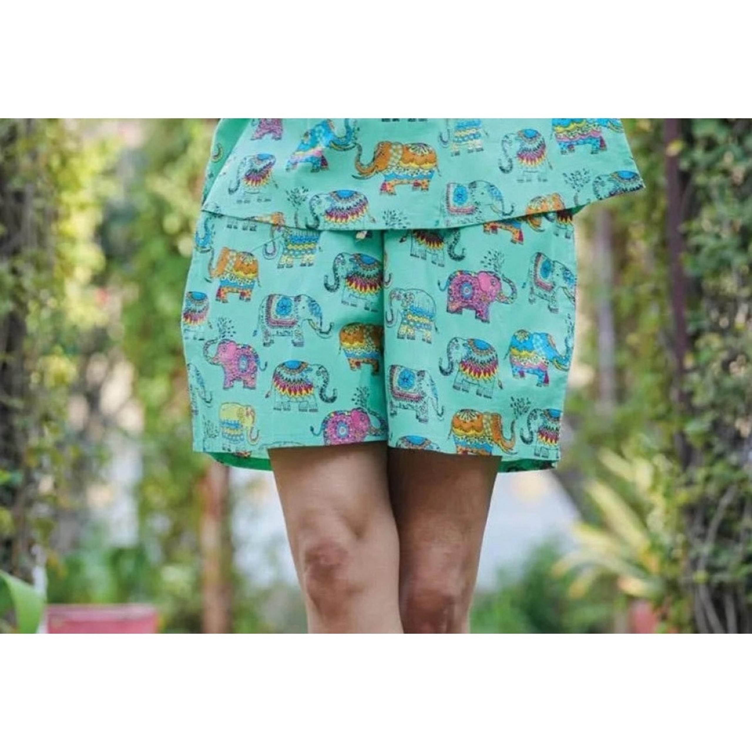 Sevya Pajama shorts L/XL Elephant Womens novelty print 100% Cotton Multicolor
