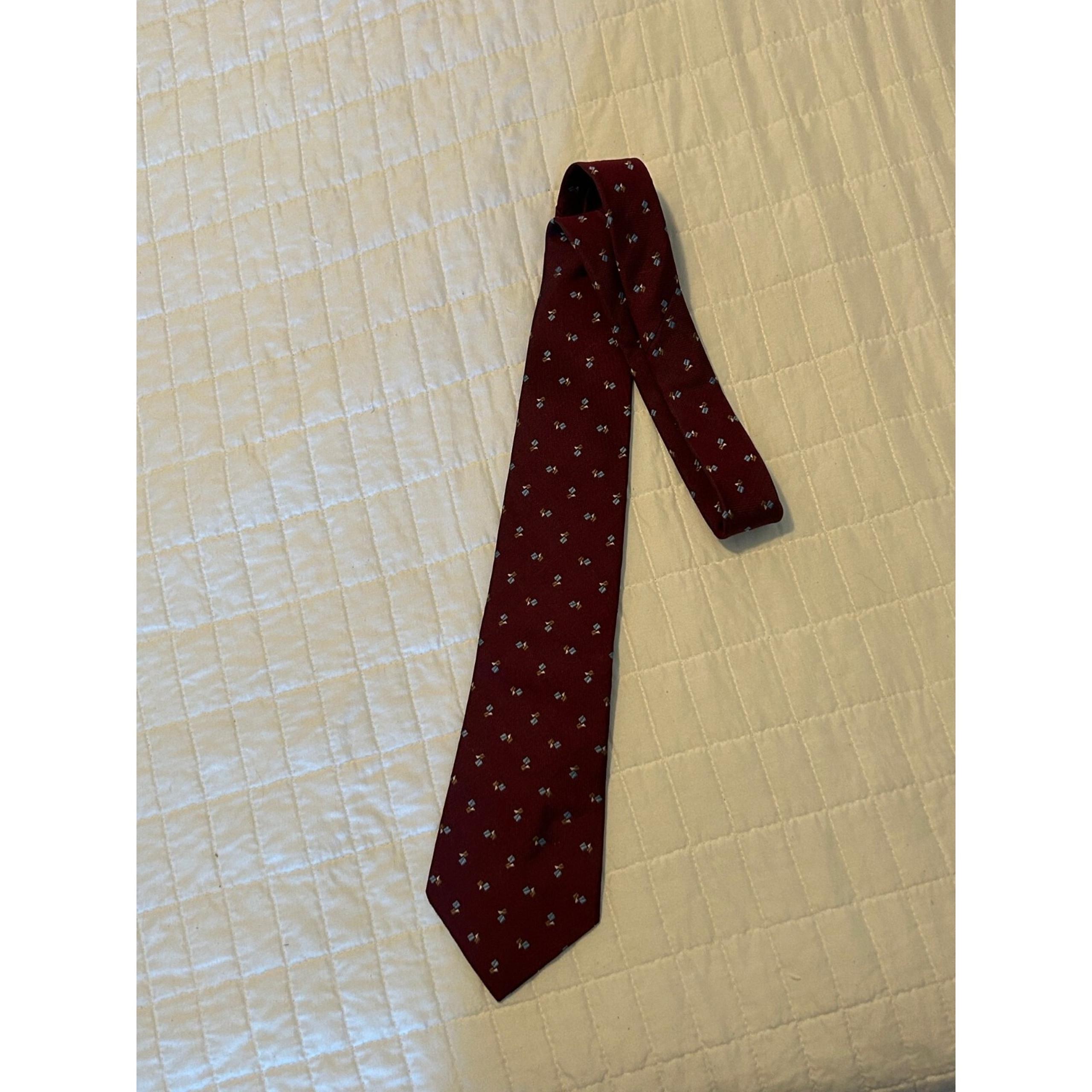 Gap 100% Silk Vintage Red Abstract Pattern Neck Tie Made in USA