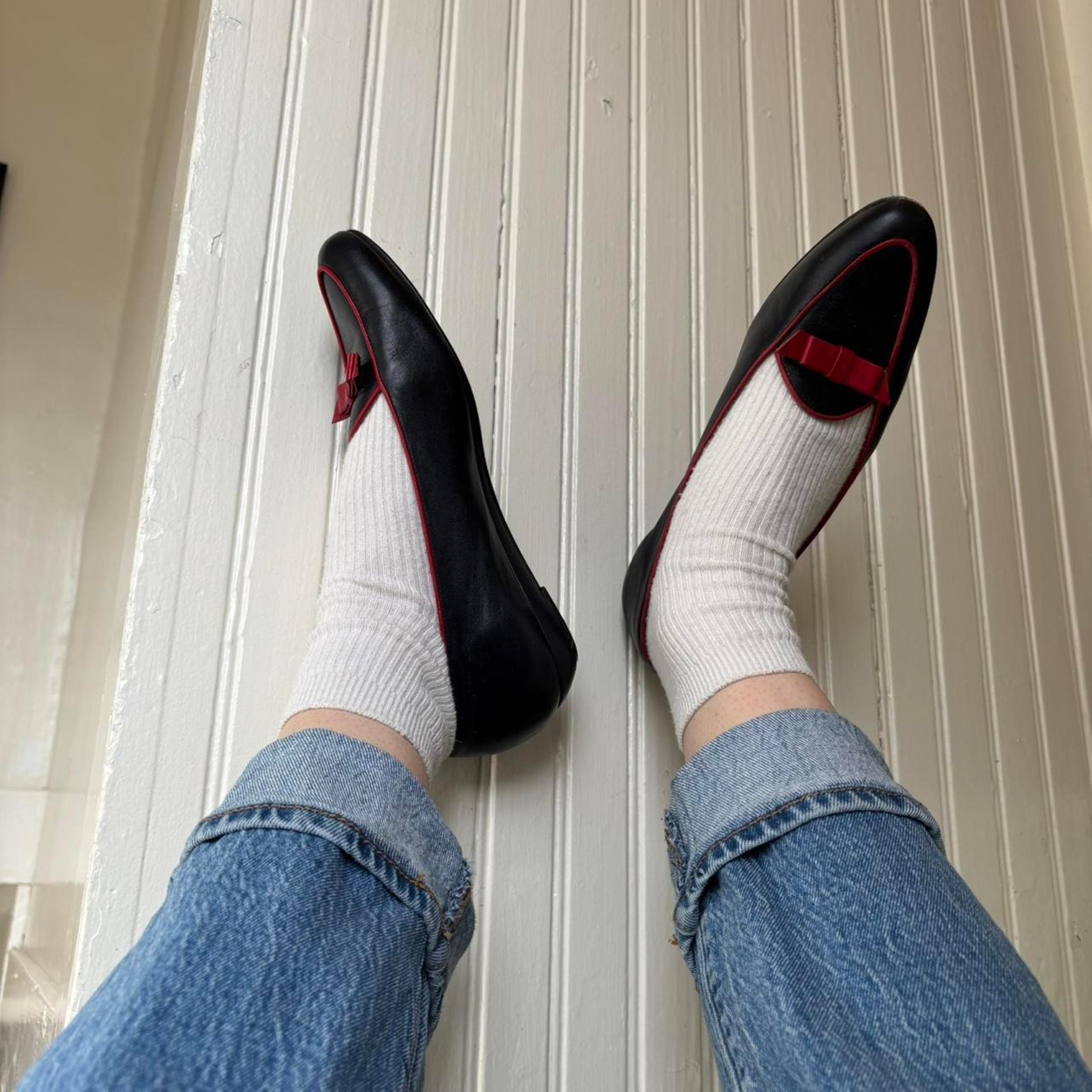 Amalfi  Italian Leather Black Red Bow Loafer Flats 7