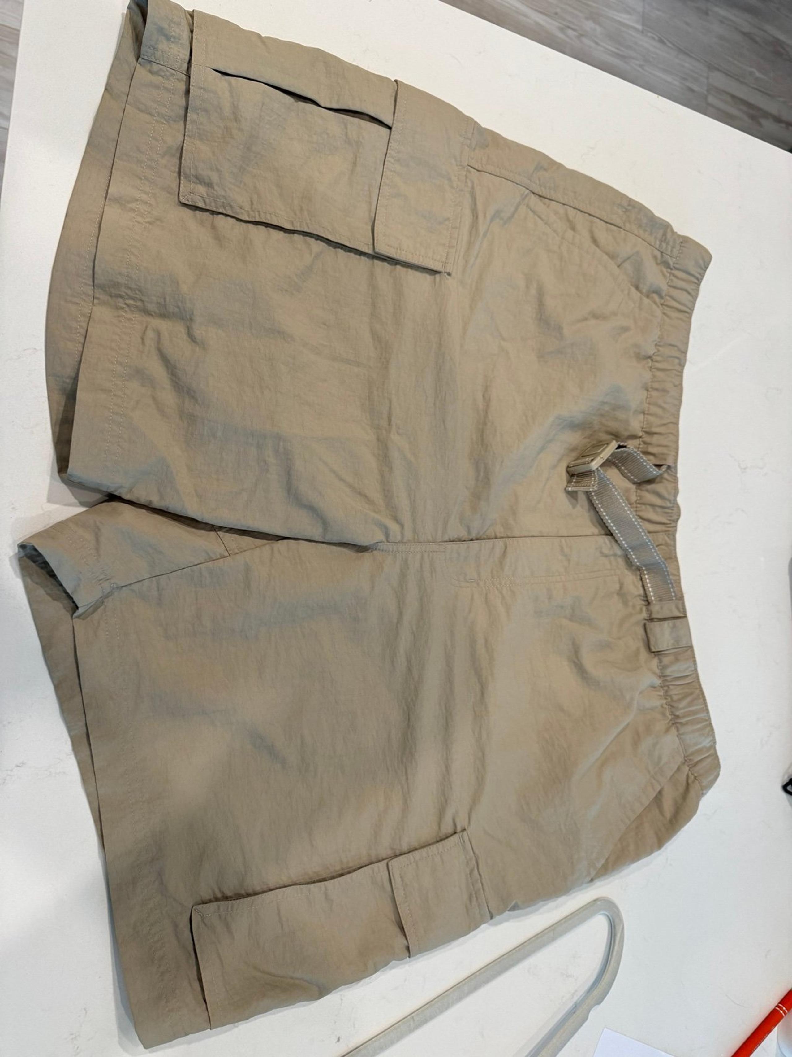 Lands' End Men’s XLarge 40-42 Swimsuit Shorts Outrigger Cargo Belted Unlined