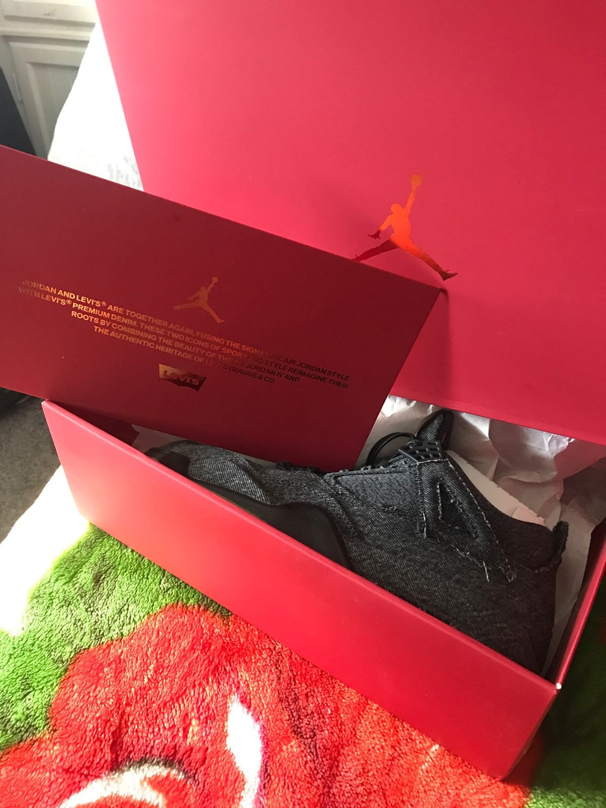 Air Jordan 4 Retro Levi’s NRG