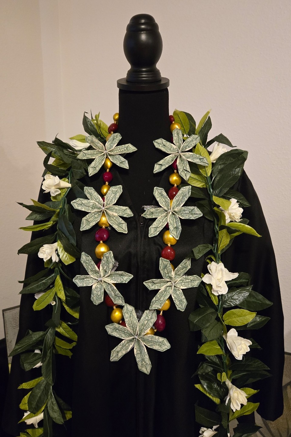 USC Trojans Inspired Graduation Lei ☆ ☆FIRM PRICE