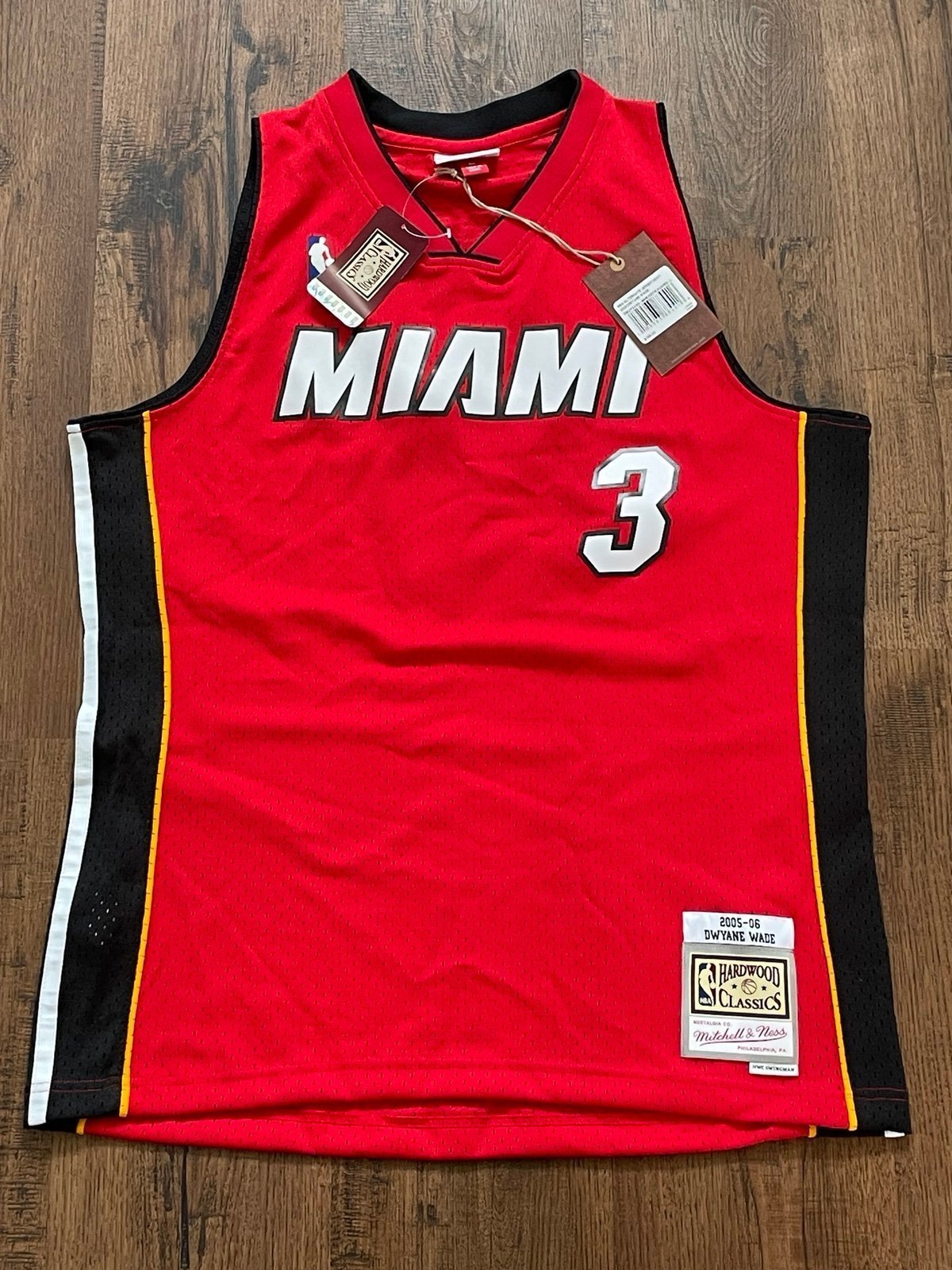 Mitchell & Ness Dwayne Wade Miami Heat Jersey ‘Red’ (size us mens L)