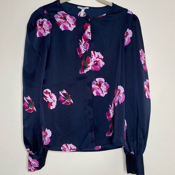 Joie Spring Blouses | Mercari Joie Spring Blouses | Mercari