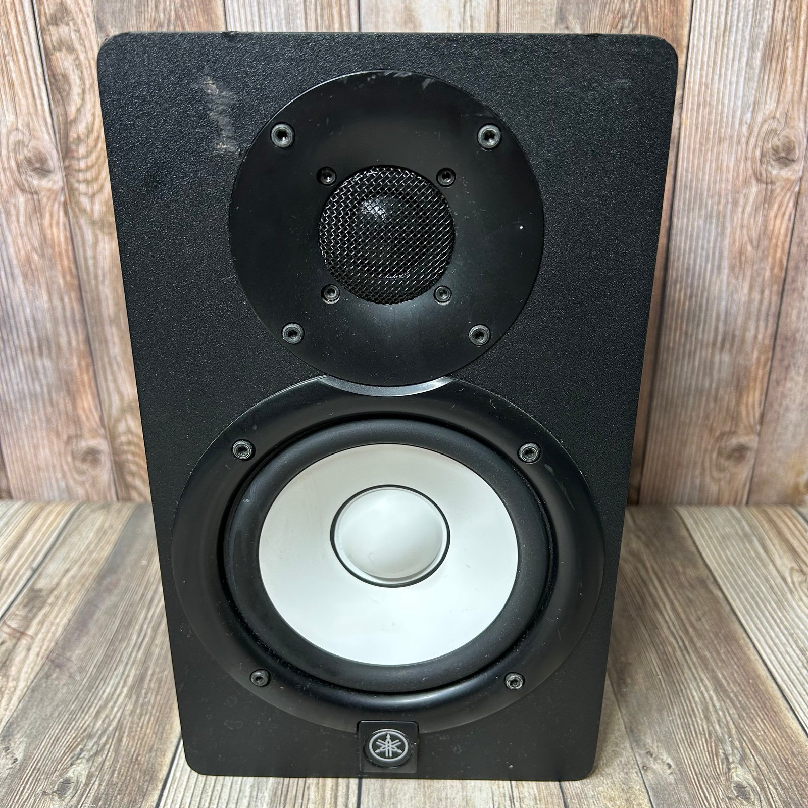 Yamaha HS5 Powered Studio Monitor Single Speaker