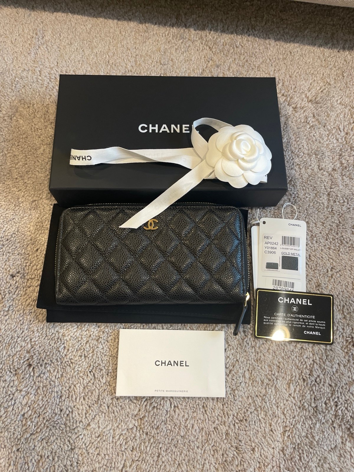 Chanel wallet