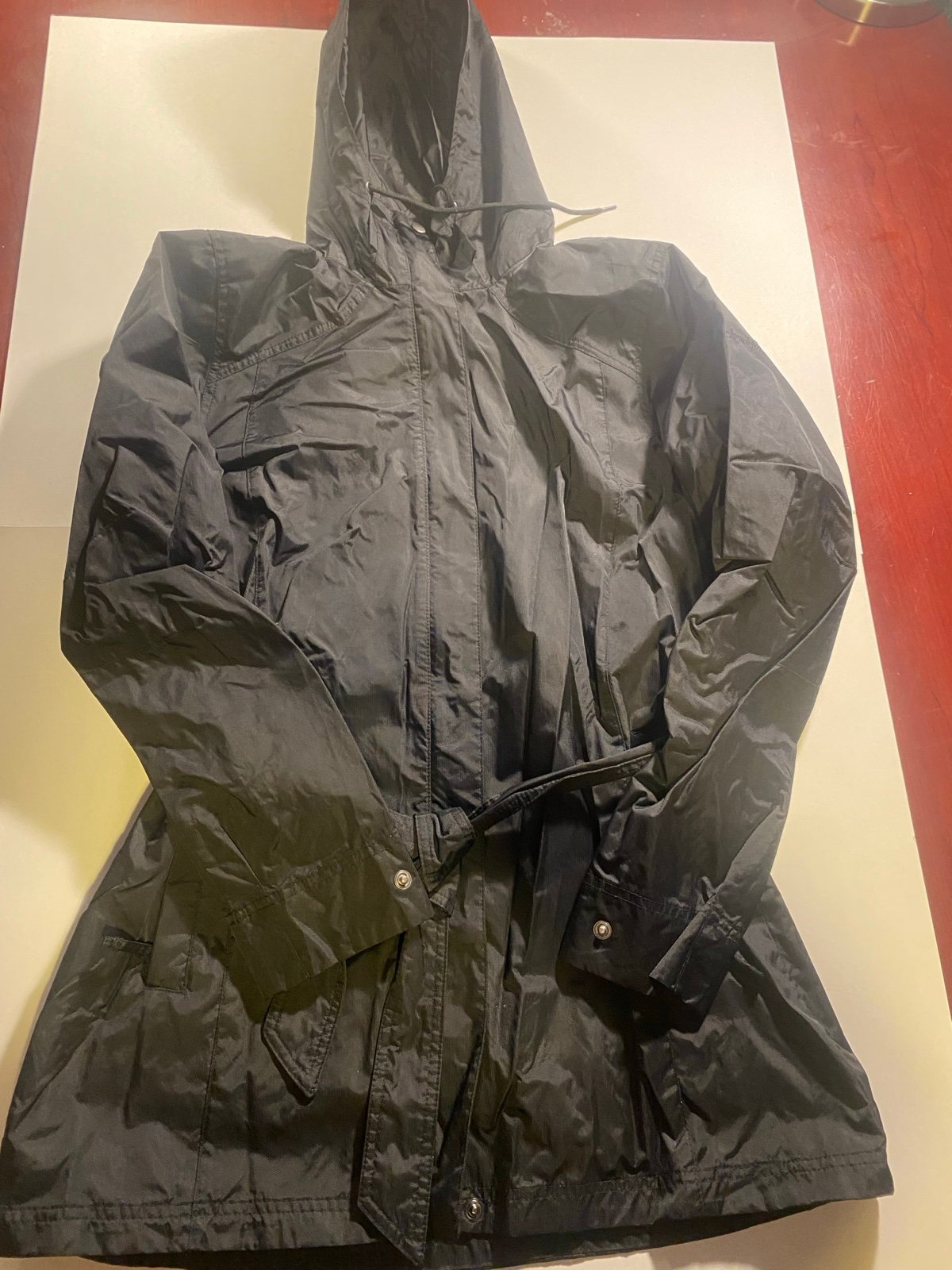 Columbia Omni-Shield Advanced Repellency Women Large Black Belted Rain Jacket