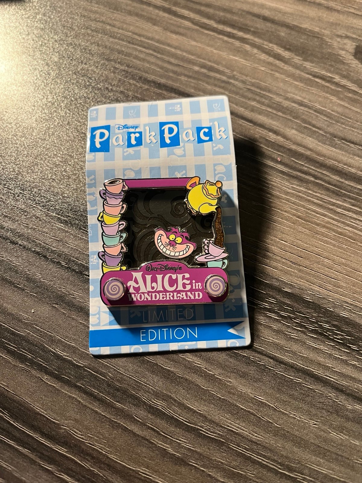 Park Pack June 2015 Cheshire Cat Swirly Black Background LE 500 Disney Pin