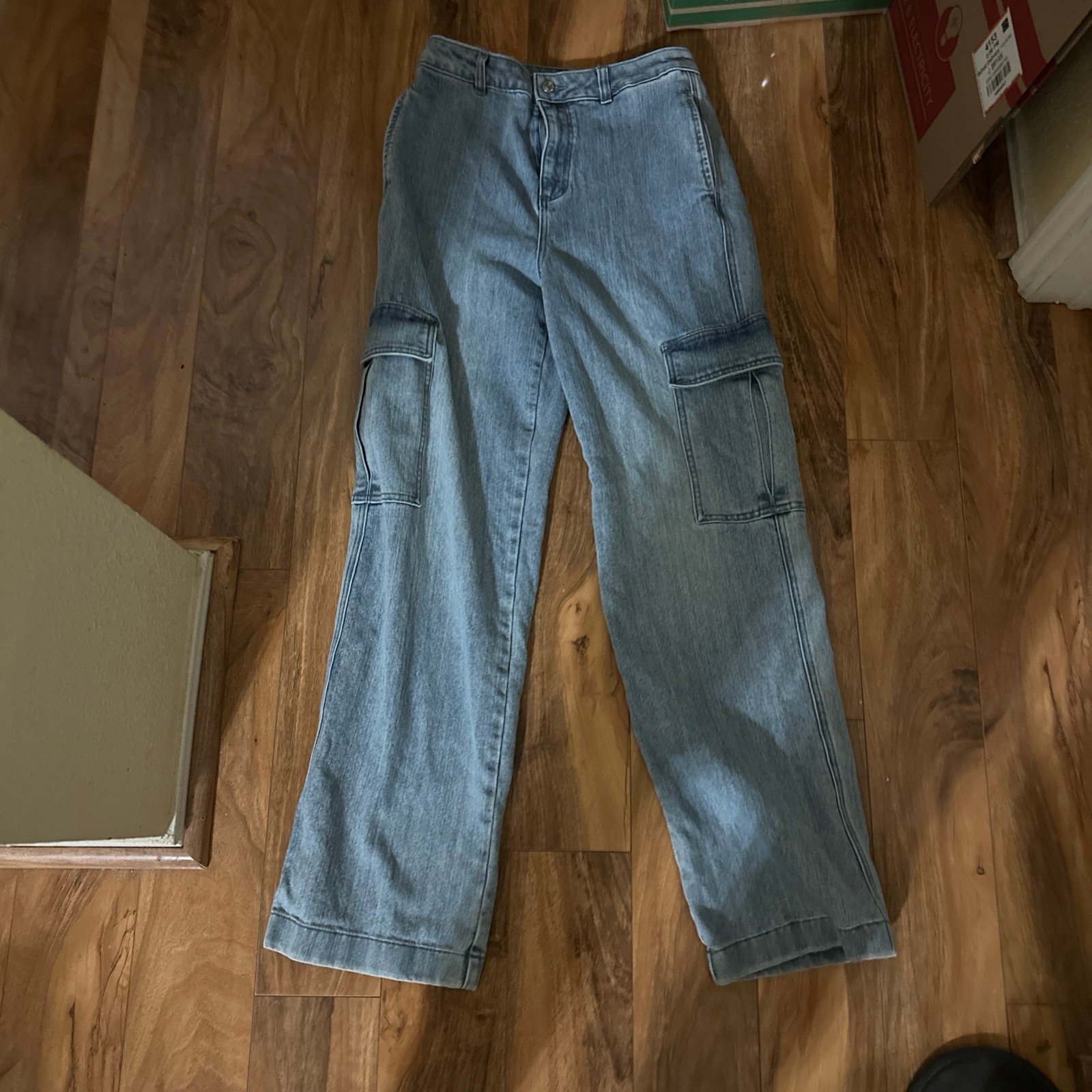 Michael Kors vintage cargo jeans in great condition size 4