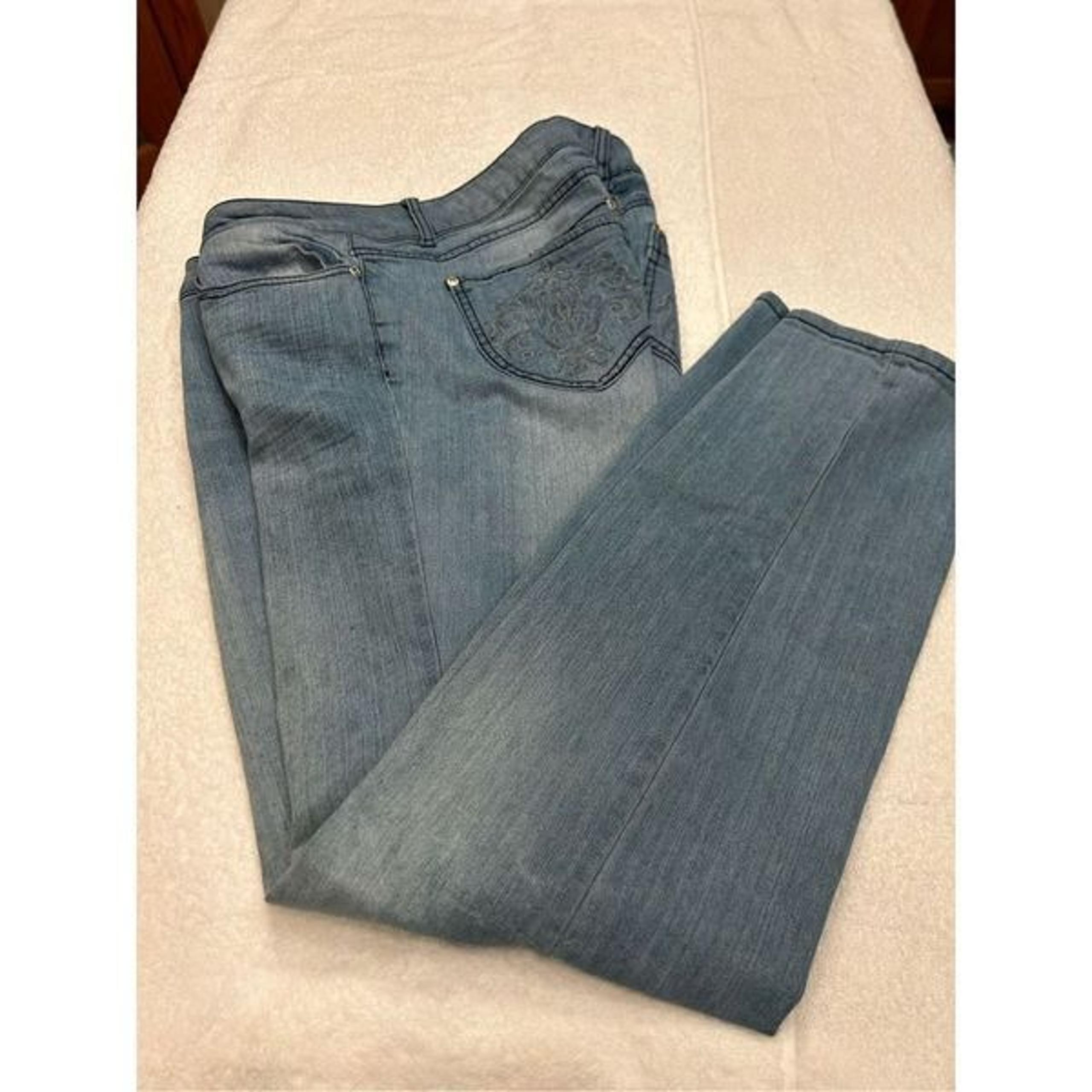 Vintage Sasson high waisted size 14 light wash