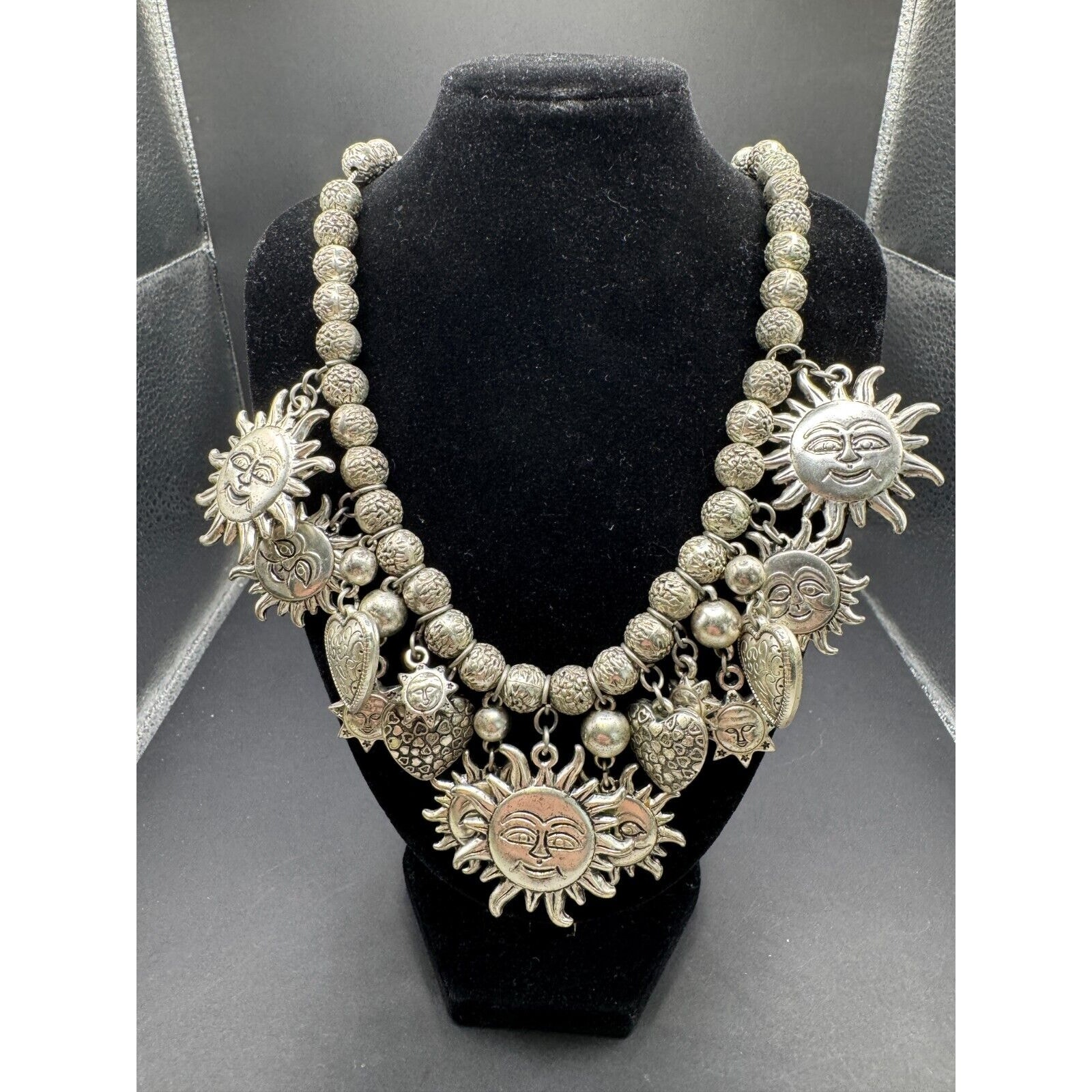 Vintage 925 Sterling Silver Round Beaded Link w/ Suns &Hearts Pendant Necklace