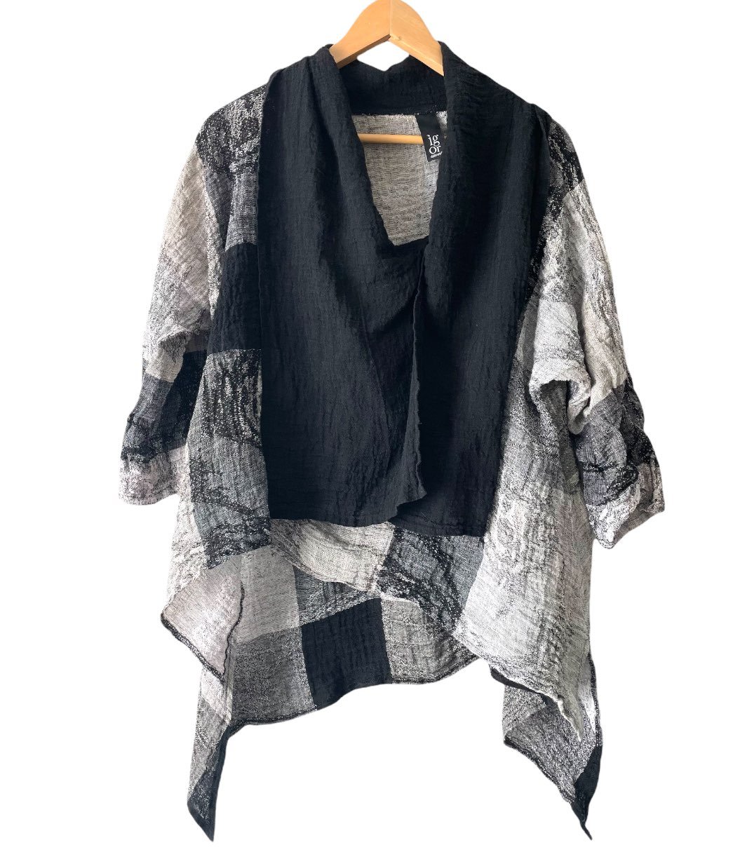 igor dobranic Tunic