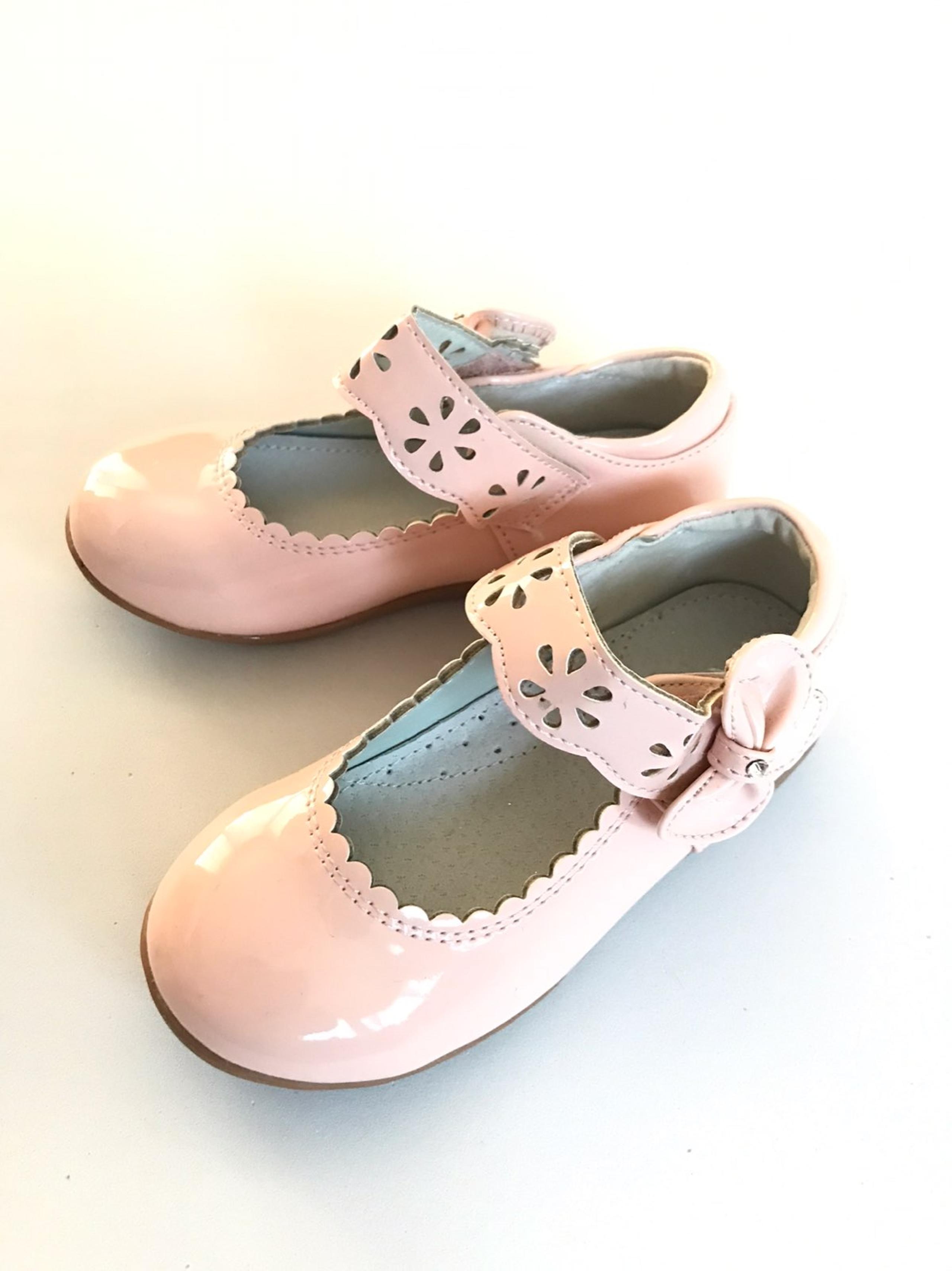 Link shoes for toddler girls size 7