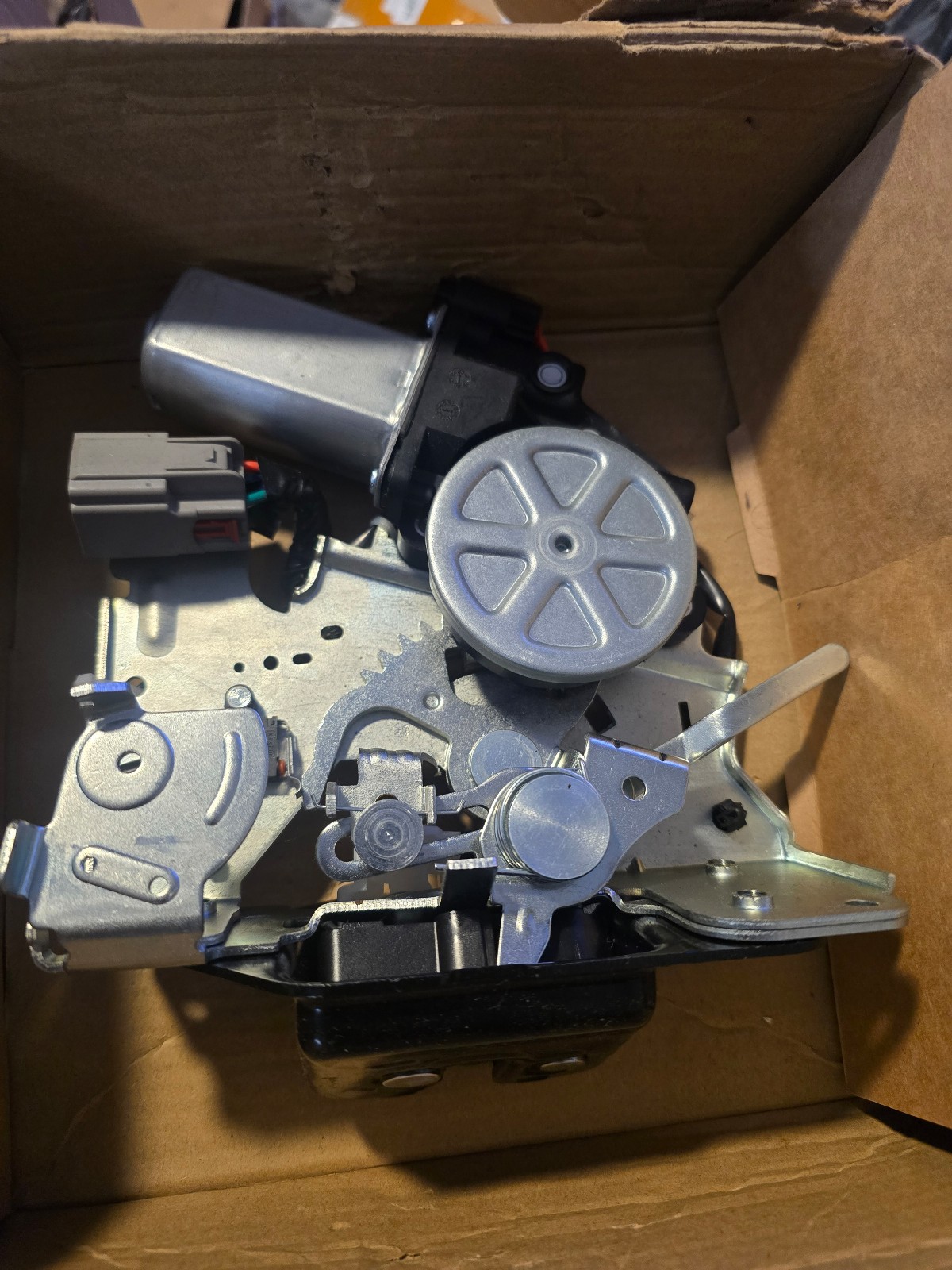Trunk Acuator Fits 11-21 Durango Cherokee