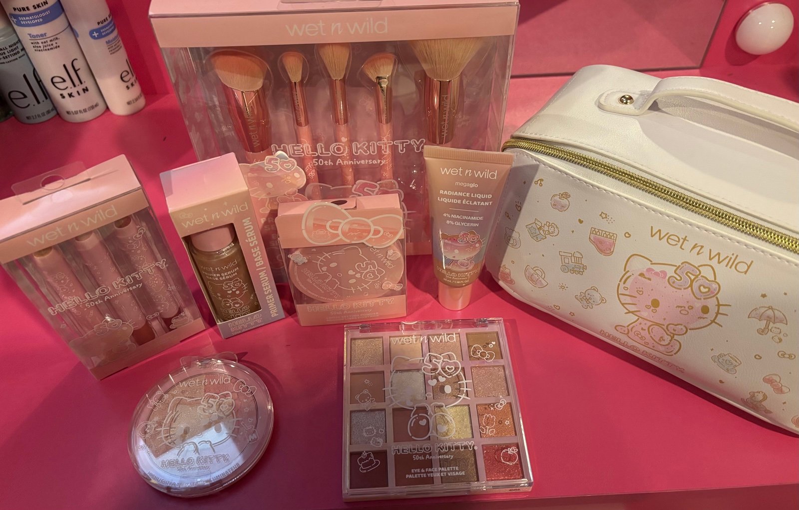 Hello Kitty 50th Wet and Wild set