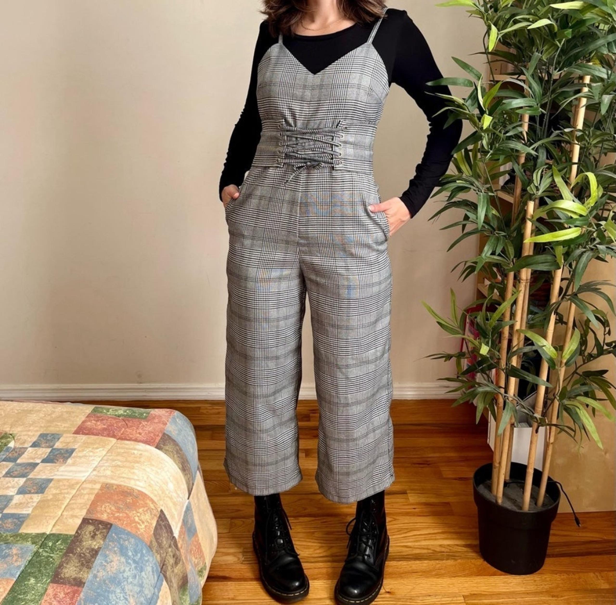 silence + noise Size 0 black & white gingham wide leg romper jumpsuit