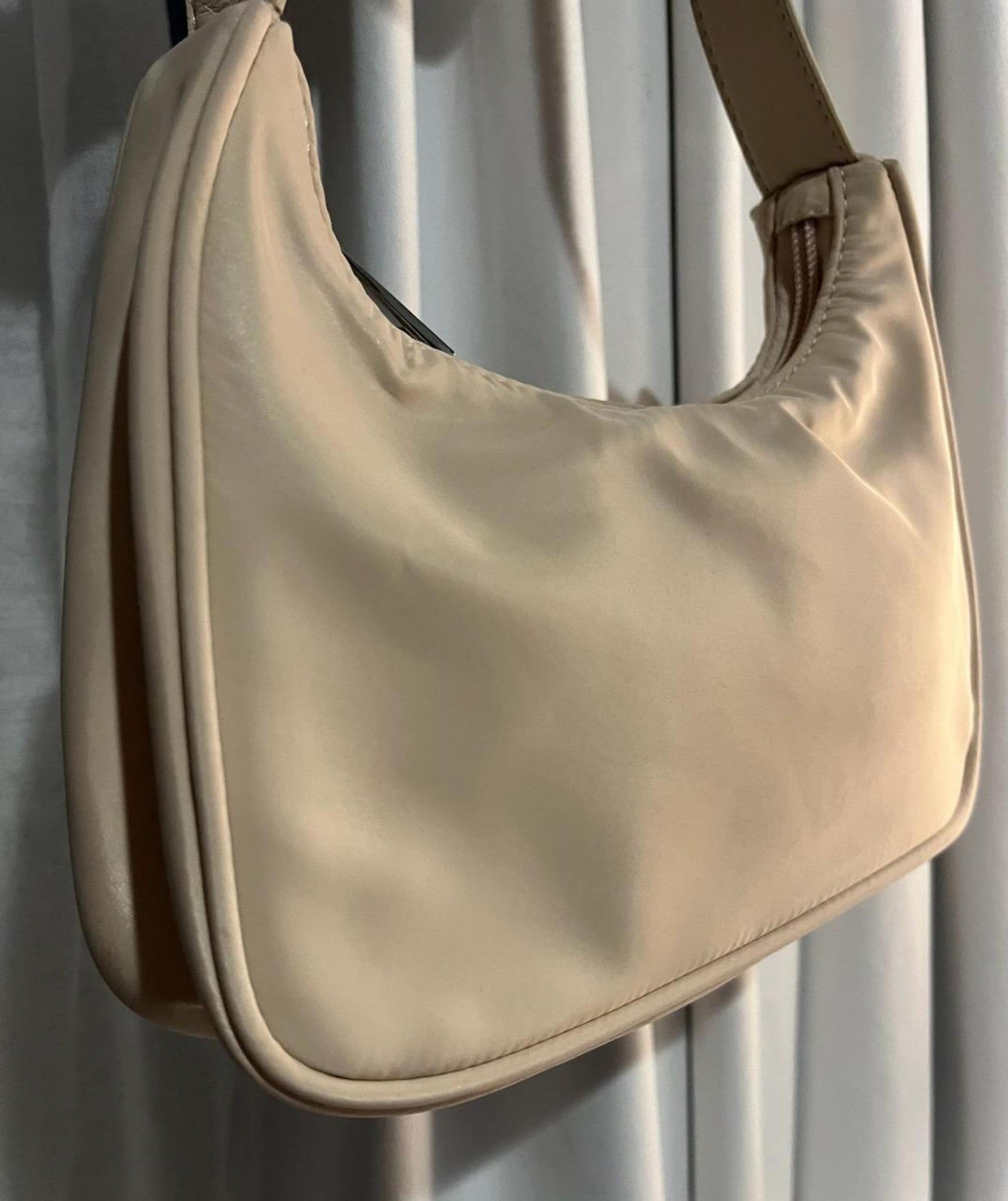 Forever 21 small shoulder bag