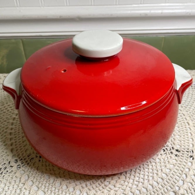 Vintage 1940s Hall China Superior Quality Kitchenware Casserole Chinese Red