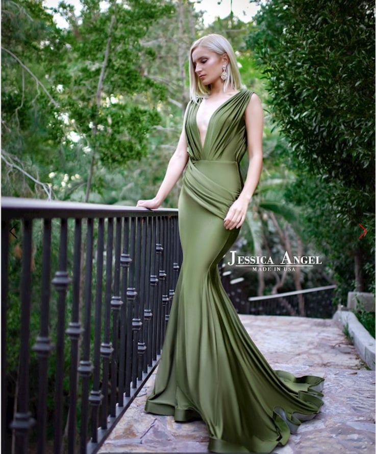 Jessica Angel Formal Dress; Size L; Cardinal; ONLY WORN ONCE