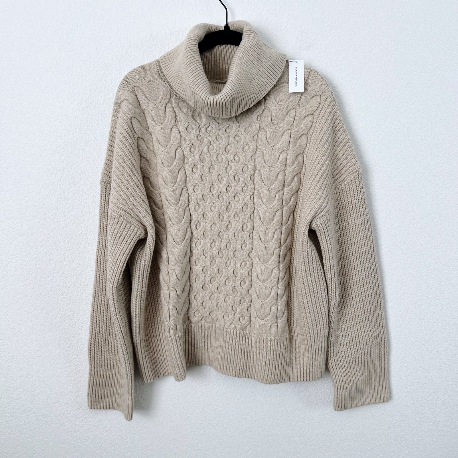 Banana Republic Sweater