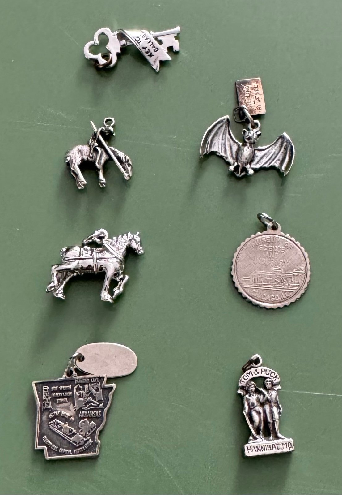 Lot silver charms