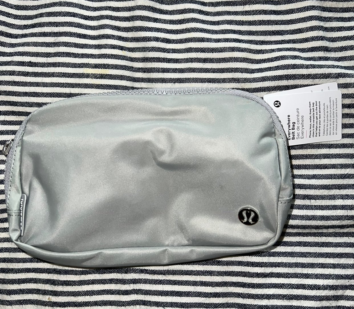 NWT Lululemon Silver Everywhere Belt Bag