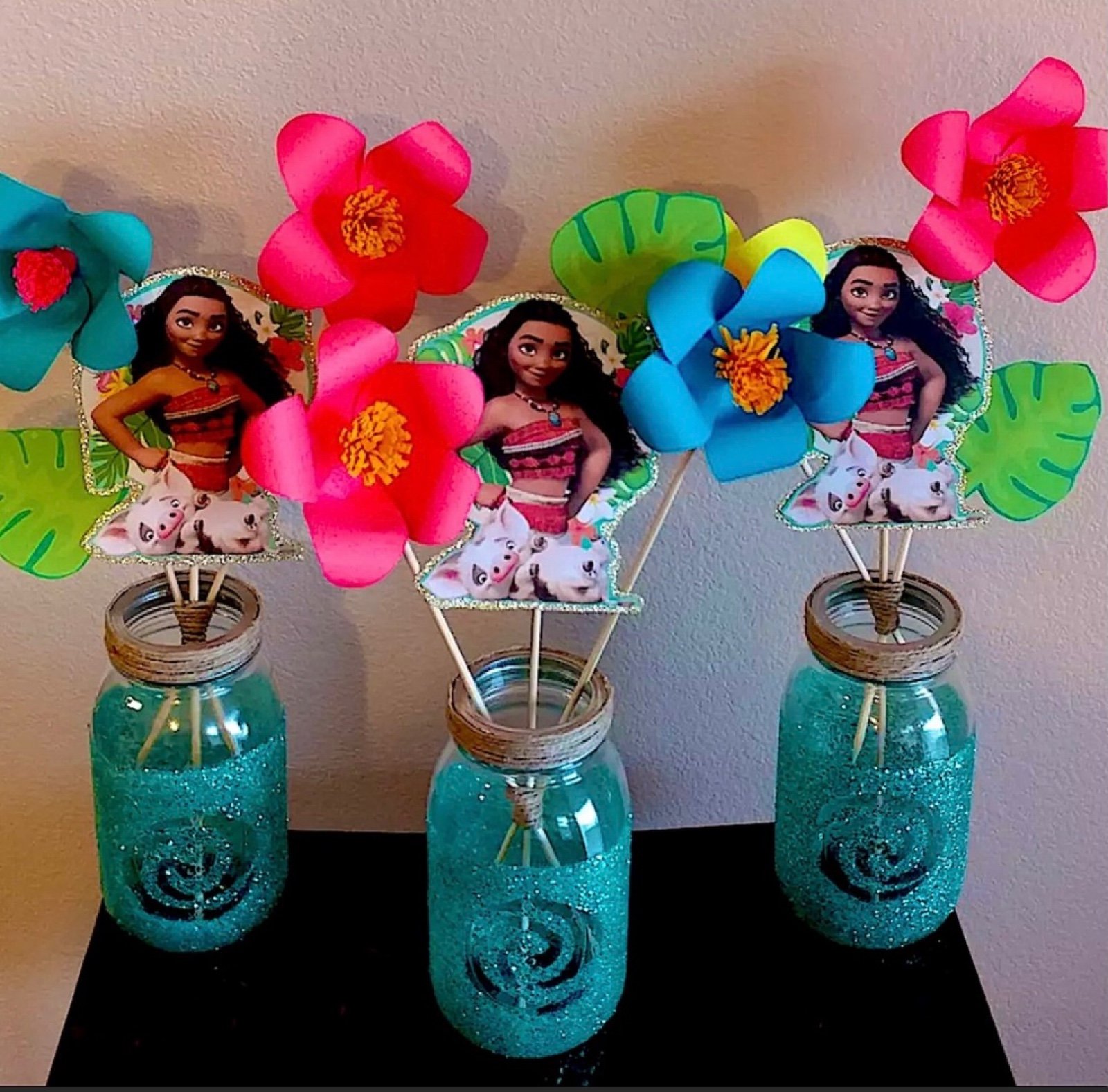 Moana birthday party center pieces set of 10