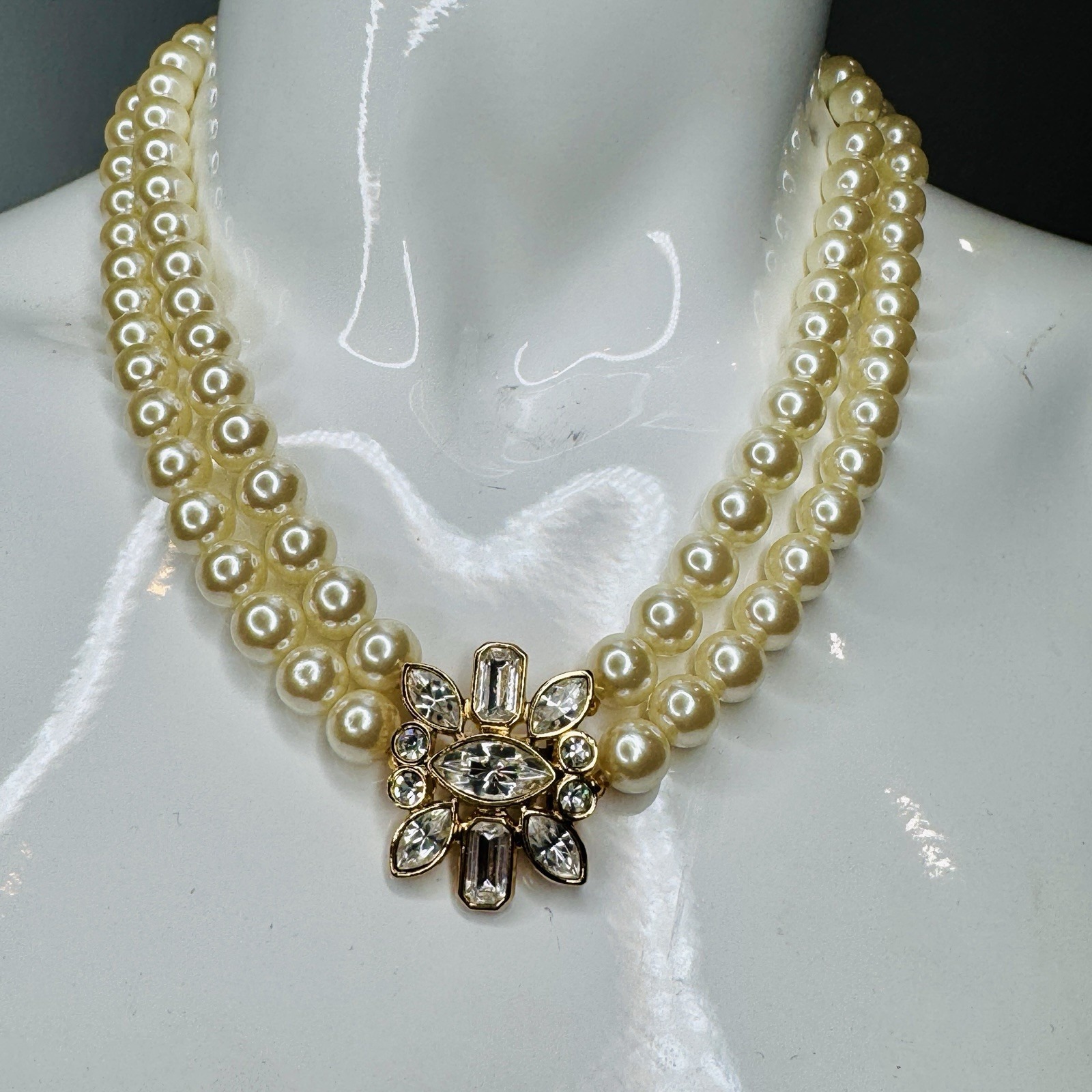 AVON Double Strand 10mm Faux Pearl Gold Tone Clear Rhinestone Clasp Bracelet