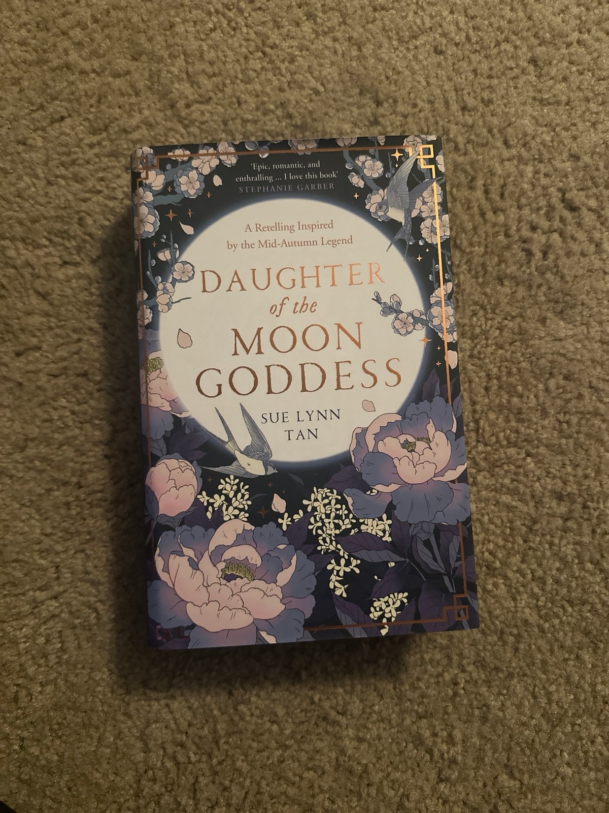 Daughter of the Moon Goddess (Fairyloot SIGNED COPY)