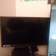 A Westing 32 LED HDTV
