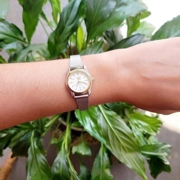 Vintage Le Temps Quartz Watch
