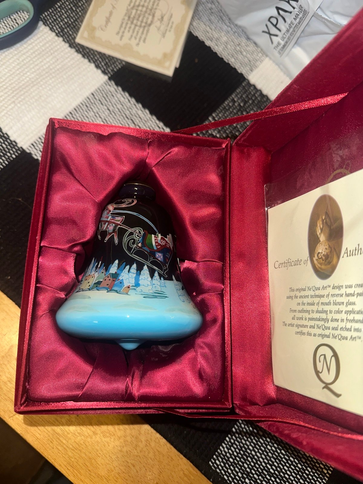 ne ’qwa Art ornament