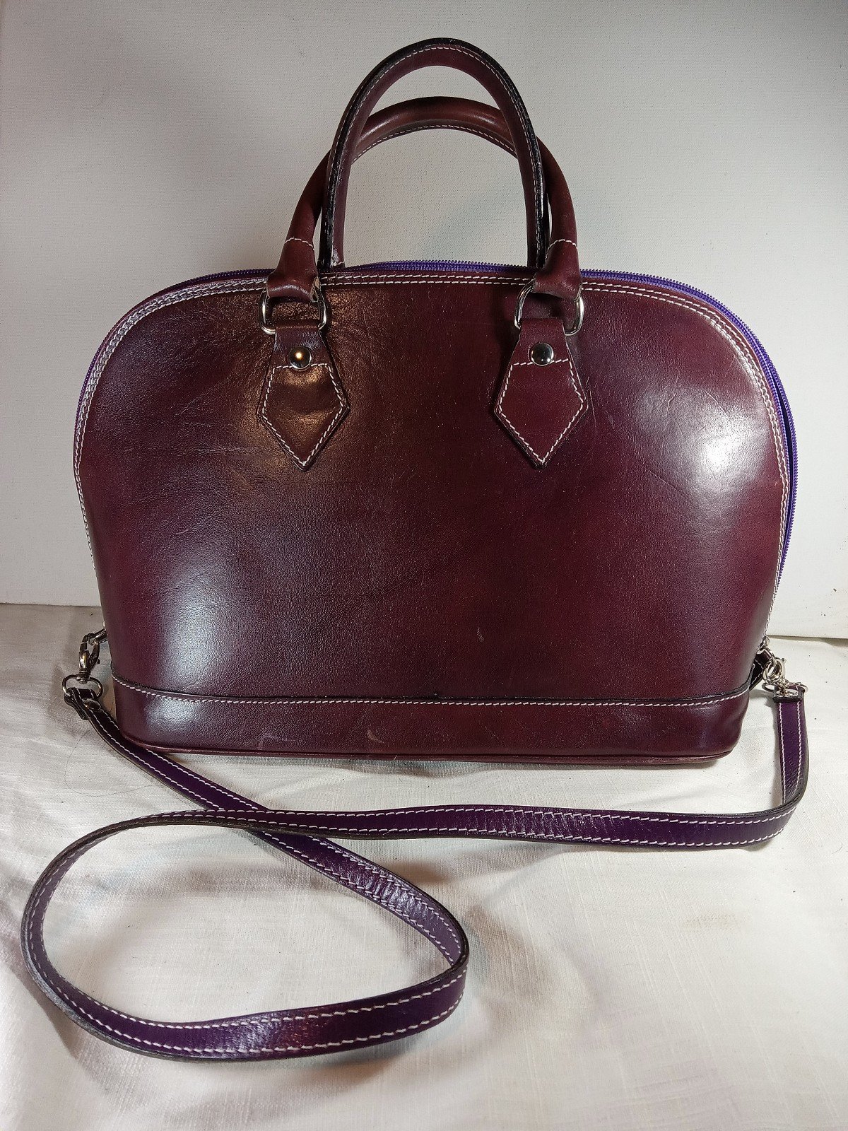 MEDICI BURGINDY LEATHER GORGEOUS SATCHEL