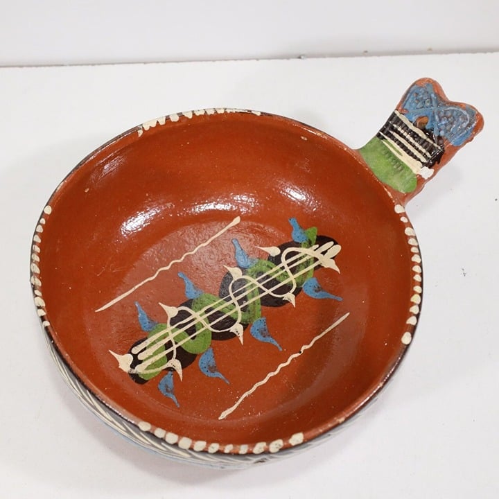 Mexican Tlaquepaque Ollas de Barro Terra Cotta Bowl 9in Flower Pattern